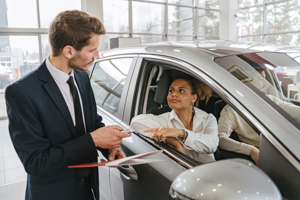 Getting insured for a car in France